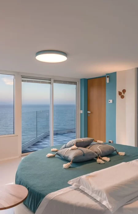 suite con jacuzzi vista mare al tramonto laguna blu la perla della costiera amalfitana sito casa vacanze costiera amalfitana