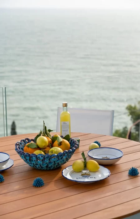 terrazzo vista mare laguna blu la perla della costiera amalfitana sito casa vacanze costiera amalfitana